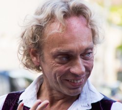 Volker Grohskopf, Film-, Fernseh- und Theater-Regisseur